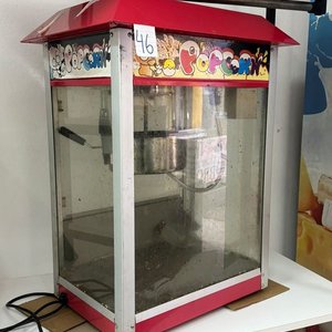 Lote siguiente: Máquina de Pochoclos Profesional con Puertas Frontales