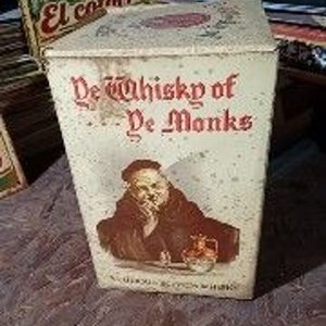 Porrón de "De Whisky of De Monks" Sellado y Lacrado con Tarjeta de 1966 - imagen 4