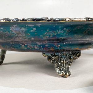 Centro de Mesa Labrado, Plato Inglés y Cáliz de Metal - imagen 4