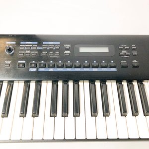 Sintetizador Roland JUNO-D Negro - imagen 4