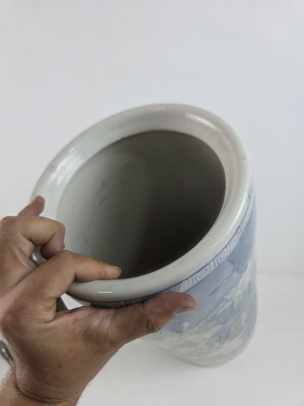 Vaso de porcelana azul y blanco con diseño decorativo - imagen 7