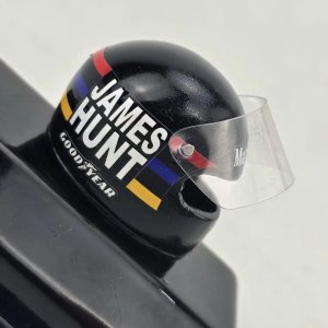 Casco Miniatura James Hunt "Goodyear" Escala 1:8 - imagen 3