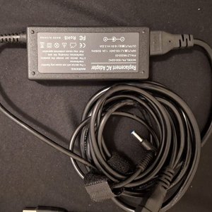 Lote de Cargadores, Adaptadores y Cables de Alimentación Varios - imagen 2