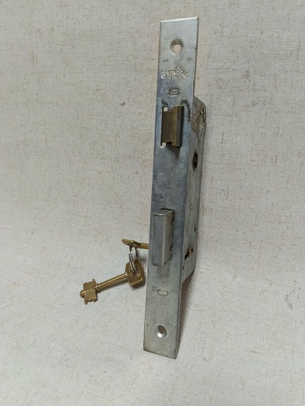 Cerradura con llave: Accesorios para Vehículos - imagen 3
