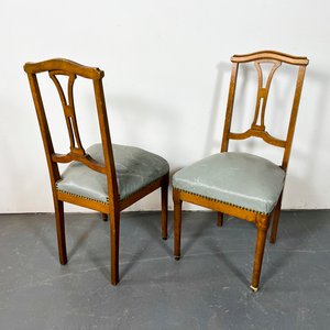 Par de Sillas Inglesas de Roble con Asiento Tapizado Gris - imagen 4