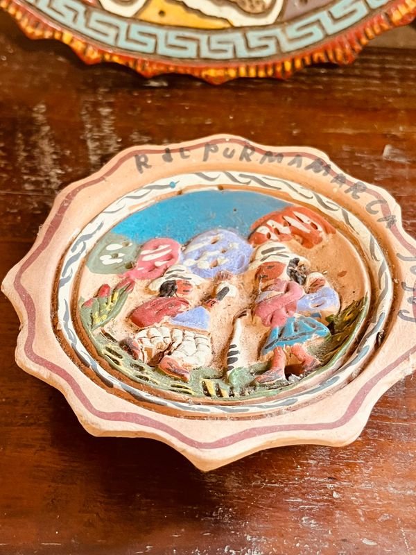 4 PLATOS DECORATIVOS DE BARRO - imagen 5