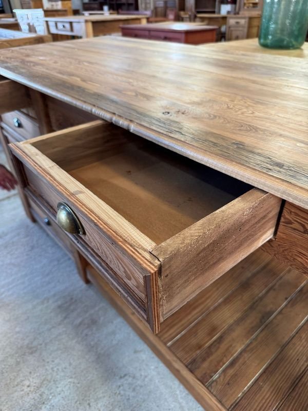 Item 877710 - Image 9