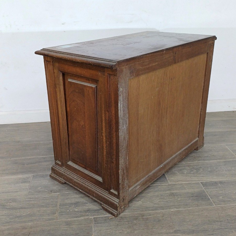Mueble auxiliar estilo gótico en cedro - imagen 8