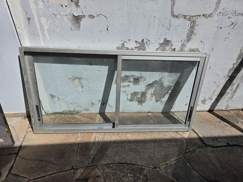 Item 845936 - Image 0