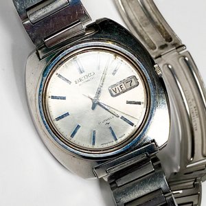 Reloj Seiko Caballero Automático con Calendario - imagen 3