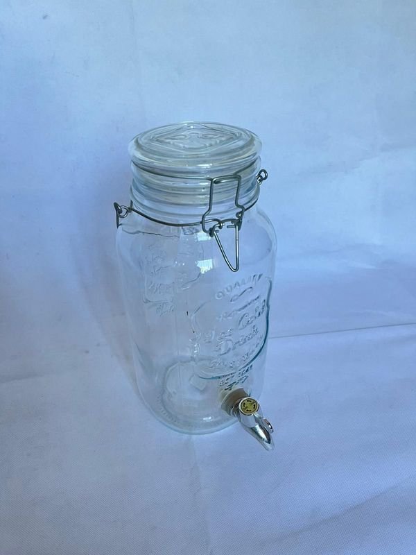 Dispensador de bebidas con canilla - Botella transparente con anillo metálico - imagen 2