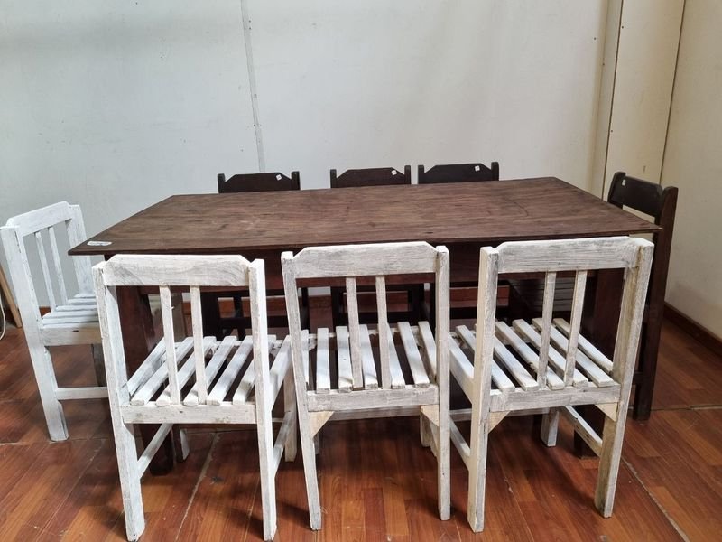 Mueble de Comedor en Madera