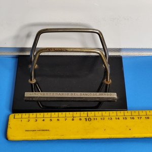 Objeto Conmemorativo "Cincuentenario del Banco de Pando" Base de Ónix - imagen 3