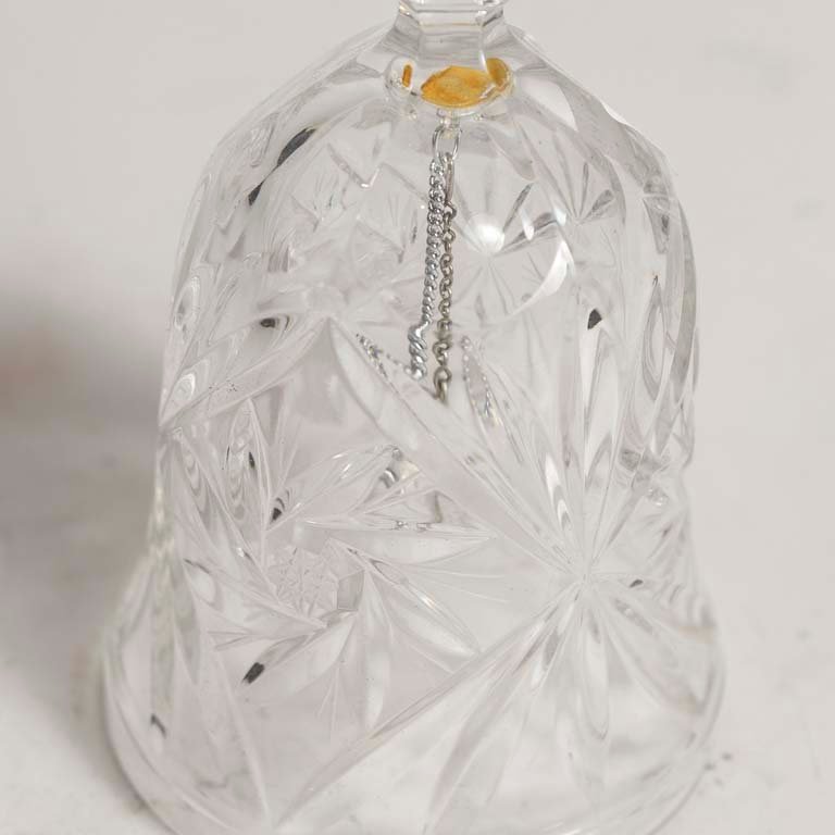 Campana de cristal tallada - Medidas: 16cm - imagen 2