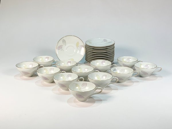Doce Tazas de Porcelana Bavaria H&C Selb Germany con Platillos - imagen 1