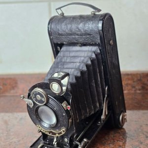 2 Antiguas Cámaras de Fuelle Plegable Kodak y Foth con Estuches - imagen 5