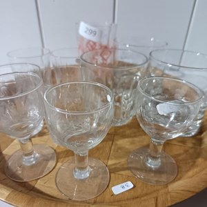 Bandeja de Bambú con Vasos y Copitas de Cristal - imagen 3