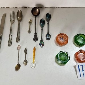 Conjunto de 4 Platos para Caviar y 8 Cucharitas Decorativas - imagen 1