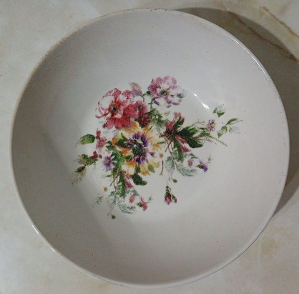 Ensaladera Zara Home de Loza Estilo Romántico Floral - Hecho en Portugal - imagen 1