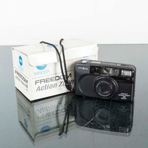 Cámara Fotográfica Minolta Freedom Action Zoom 90 con Funda y Caja - imagen 1
