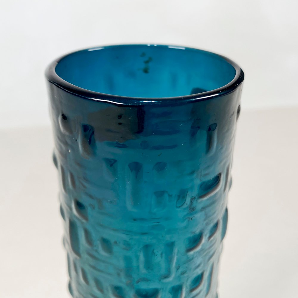 Vaso de vidrio azul cilíndrico - imagen 2