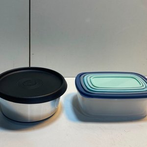 Lote siguiente: Set de 6 Tupperware Apilables: 5 Tamaños Variados y 1 Contenedor Acero Inoxidable