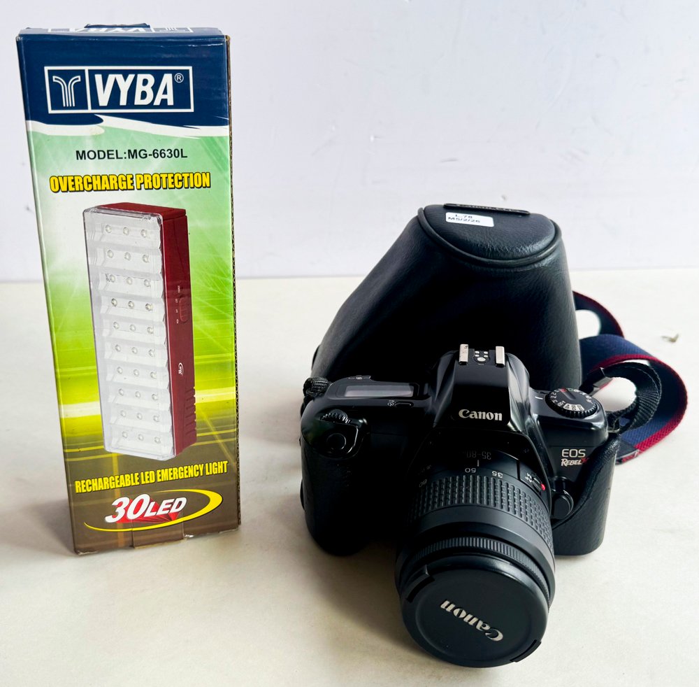 Lote anterior: Venta de Máquina de Fotos CANON con Estuche y Lámpara de Emergencia