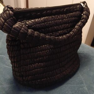 Bolso Cartera Puff Grande Negro - imagen 3