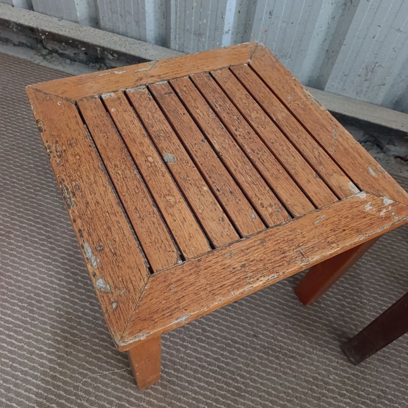 Mesas auxiliares en madera maciza para venta - imagen 2