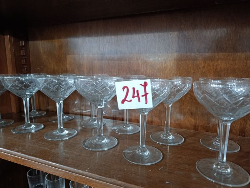 Juego de 12 Copas de Champagne Talladas