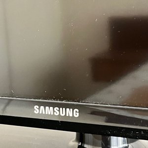 Televisor Samsung 32 Pulgadas HD, Modelo UN32FH4005G - imagen 2