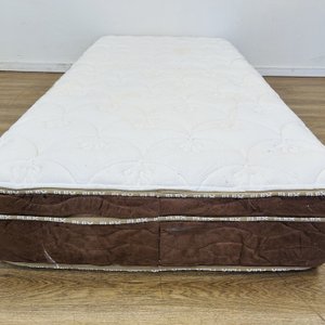 Lote anterior: Colchón de Resortes Una Plaza Flex 100x200x30cm