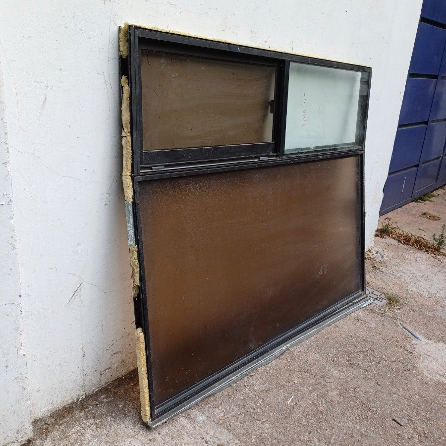 Ventana de aluminio y vidrio para ventilar y asegurar - imagen 4