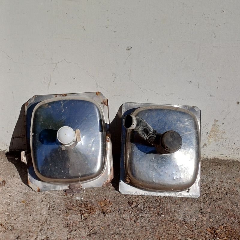 Dos piletas de cocina usadas en acero inoxidable - imagen 4
