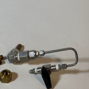 Lote de Uniones y Conectores Varios en Bronce y Metal - imagen 4