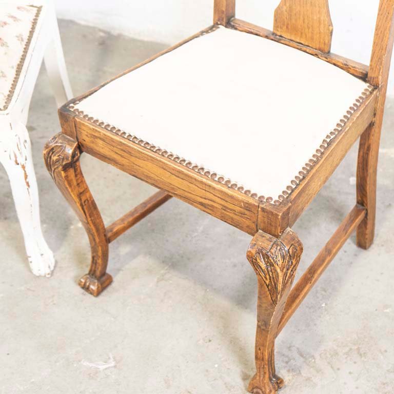Sillas estilo Chippendale con detalles en la pintura y el lustre - imagen 2