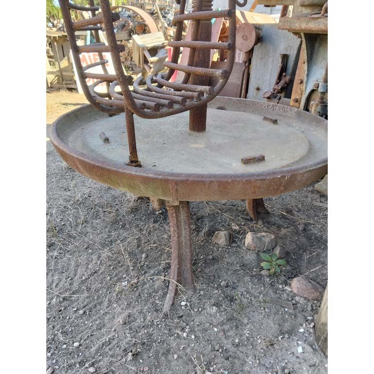 Item 2111934 - Image 3