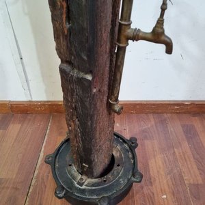 Lámpara de Pie Rústica con Tronco Natural, Hierro y Bronce - imagen 4