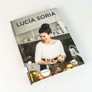 Libro Lucía Soria: Relatos y Recetas, Tapa Dura - imagen 1