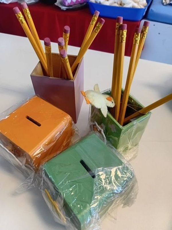 Lote siguiente: Lotes de Artículos Escolares para Niños