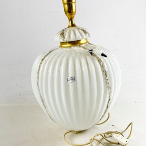 Lámpara de Sobremesa Opalina Blanca con Detalles Dorados - imagen 1