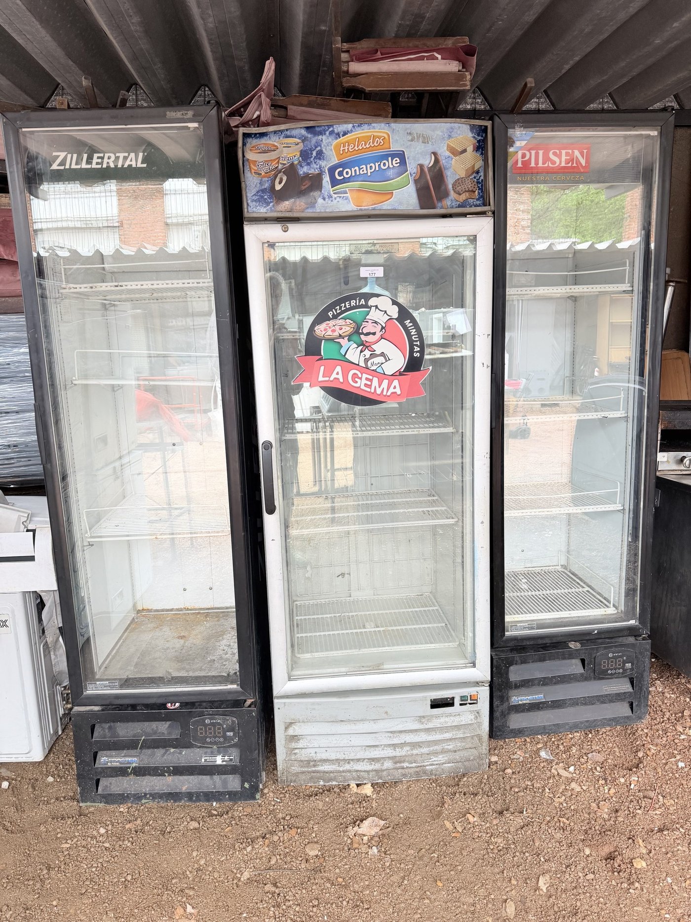 Tres Botelleros Refrigerados para Servicio con Equipo