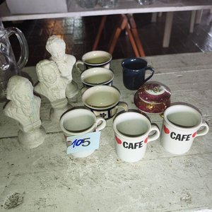 Lote anterior: Lote de Adornos y Utensilios de Cocina Varios