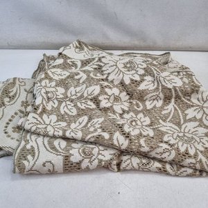 L 049 - 3 Piezas - Lote de tres cortinas en variados estilos y diseños, ideales para redecorar o reciclar - Varias texturas y medidas - imagen 5