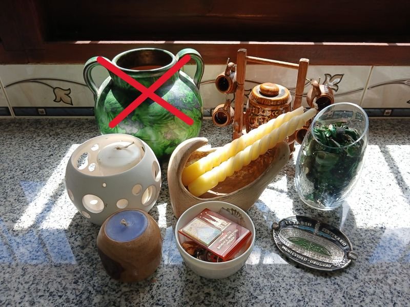 Lote de Fanal, Velas, Florero y Adornos Decorativos