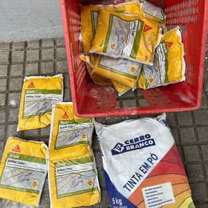 13 Bolsas de Junta Binda Color 1kg y Portland Blanco 5kg - imagen 4