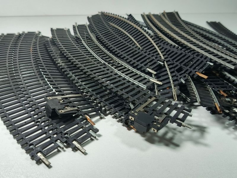 Lotes de vías férreas a escala H0 para ferromodelismo - imagen 3