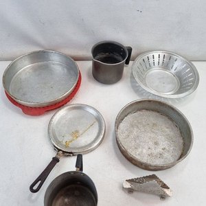 Lote anterior: Lote Variado de Utensilios de Cocina y Panadería con Signos de Uso