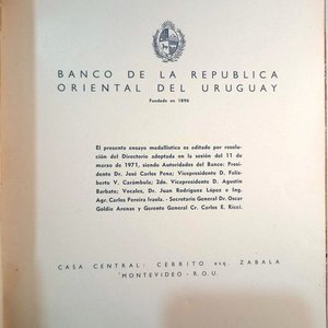 Libro Cien Medallas del Uruguay tapa dura Ediciones BROU J. P. Argul - imagen 2