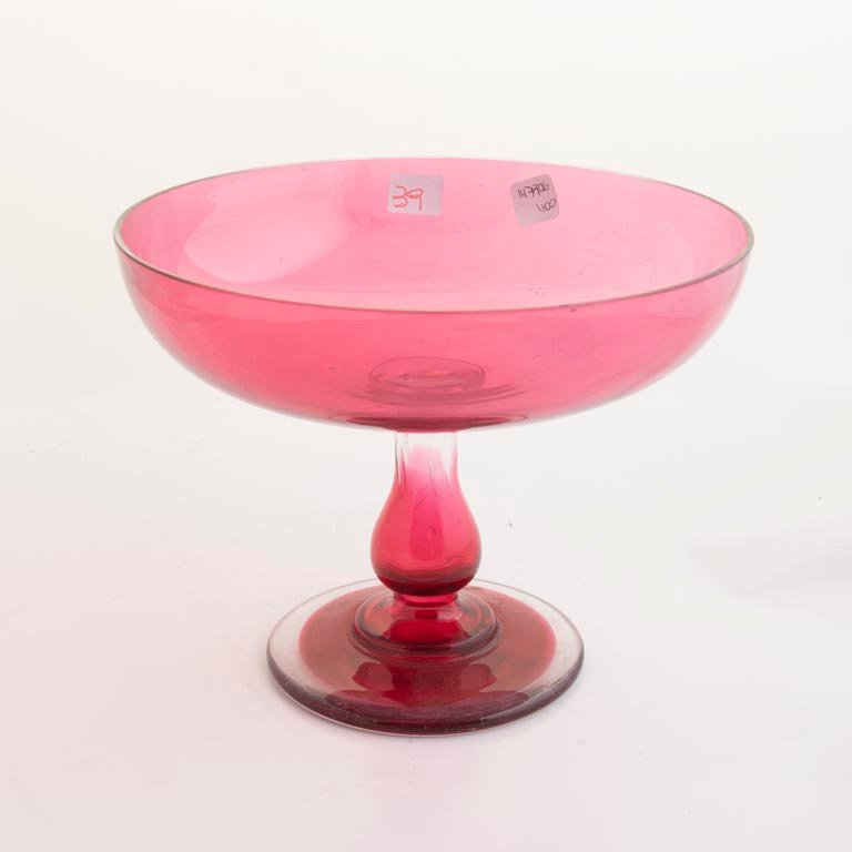 Centro de Cristal Rubí con Pie - 23cm